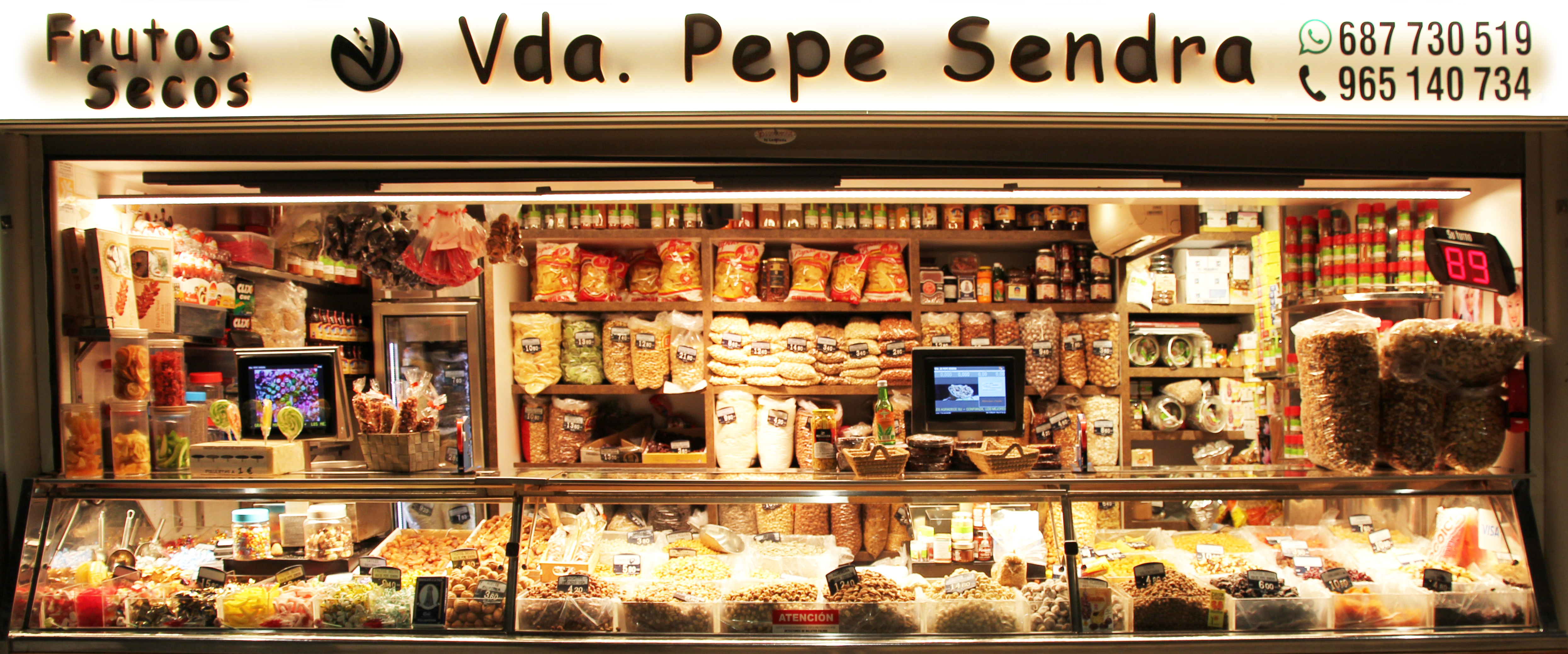 Puesto Frutos secos Vda Pepe Sendra